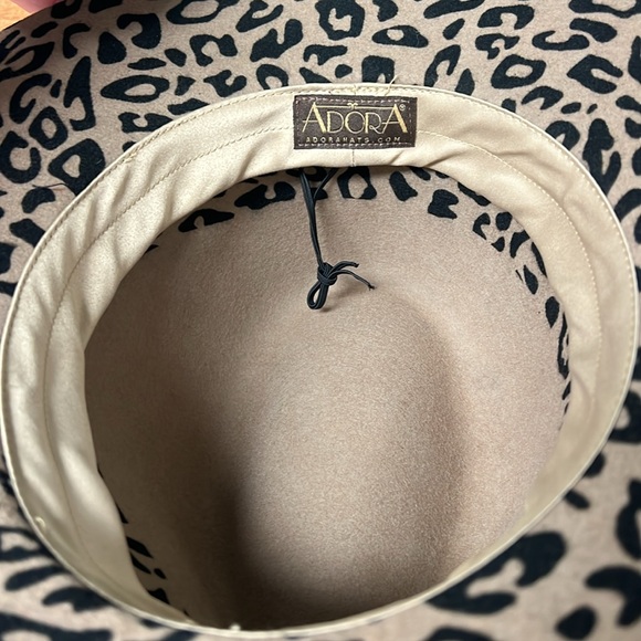 Adora Leopard Print Hat, like new condition. Never worn. - Picture 5 of 5